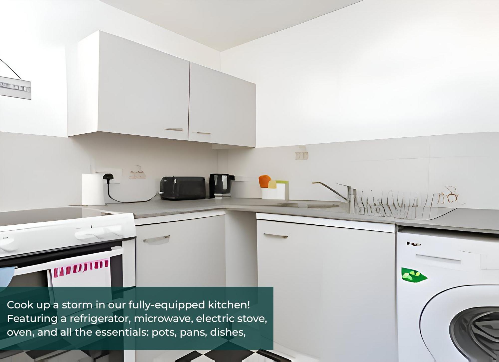Clarence Suite 1 Bedroom W Free Parking Chatham  Exterior foto